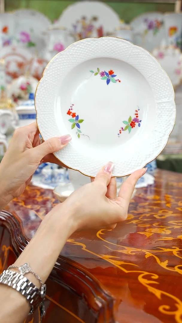 瓷米多家中古瓷器如图所示100