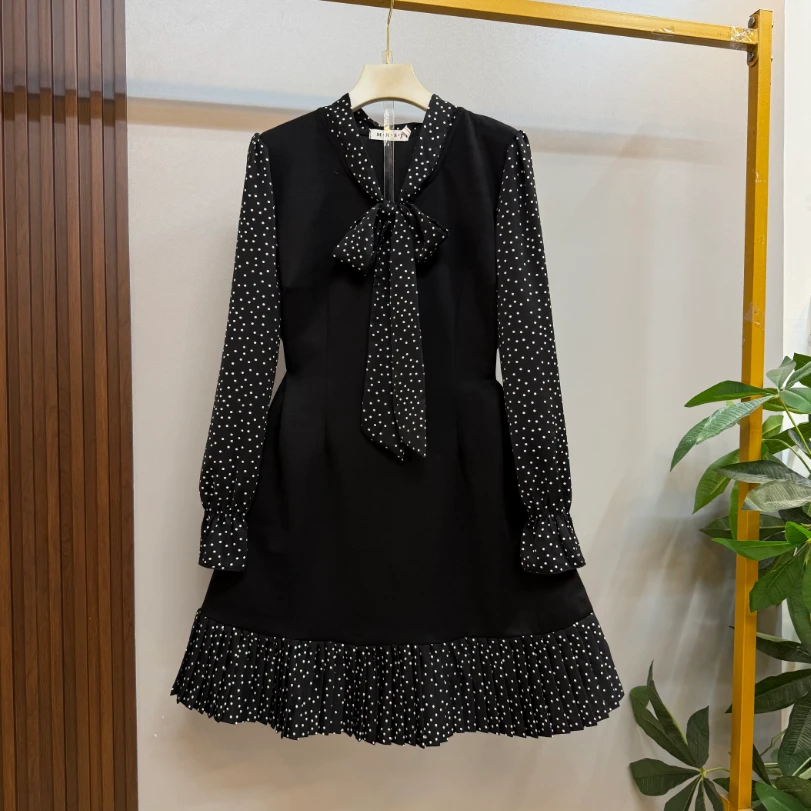 初秋新款微胖时尚洋气领带结设计波点拼接显瘦连衣裙