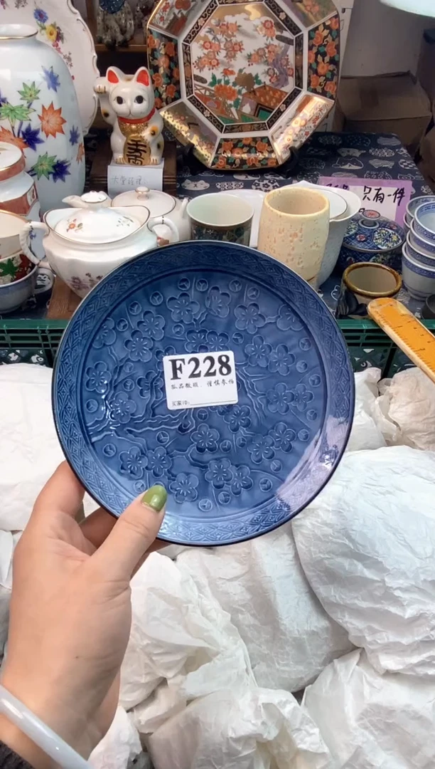 瓷片睡****?11111111111111111