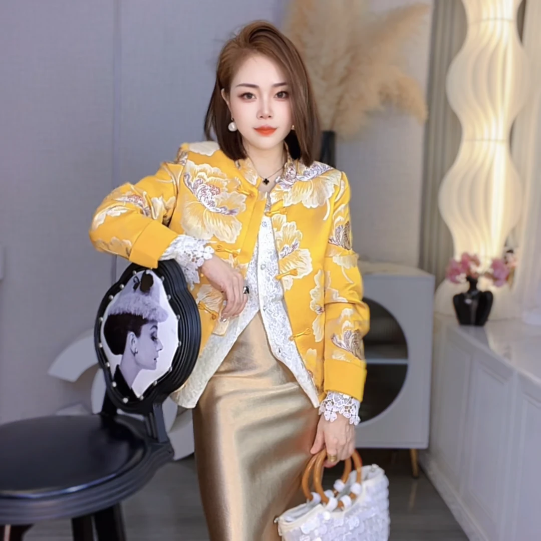 新中式国风短款外套女春秋新款雅气质短款提花刺绣立领外套