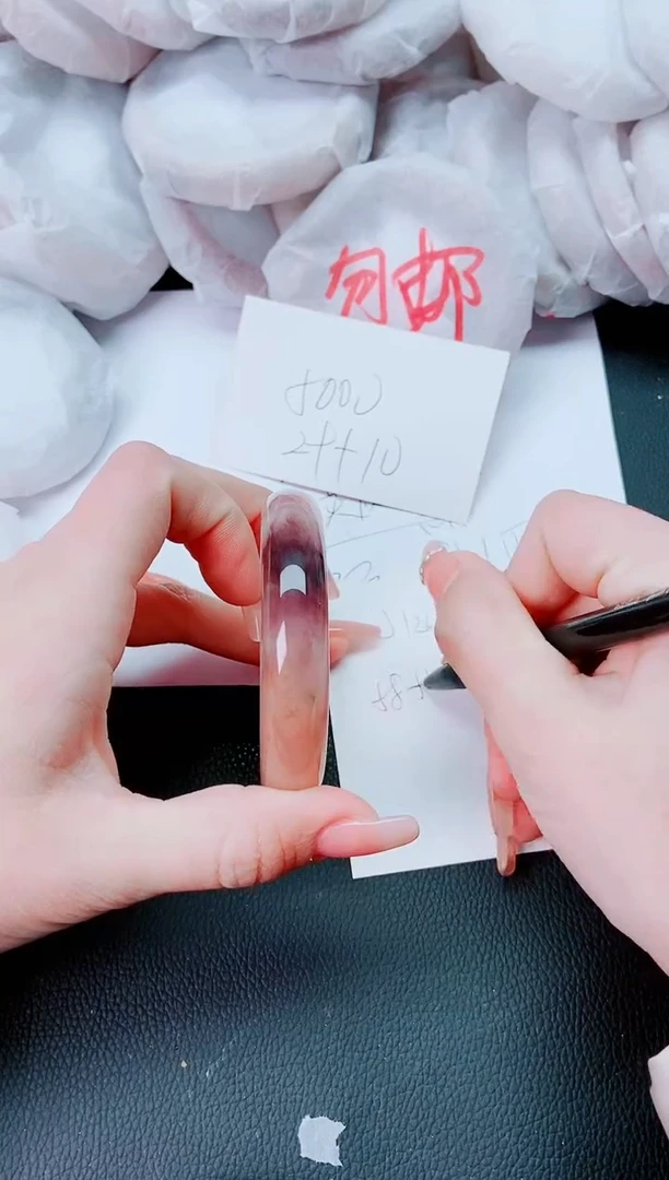 【闪购商品】石英质玉手镯未镶嵌J149-58-59