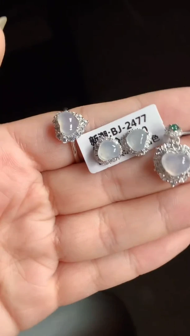 银S925镶嵌戒指翡翠天然A货缅甸翡翠
