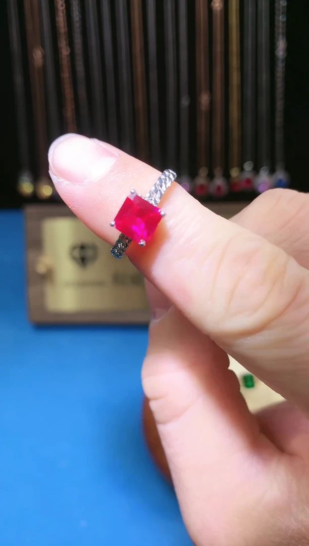 【闪购商品】红宝石戒指银S925镶嵌111111