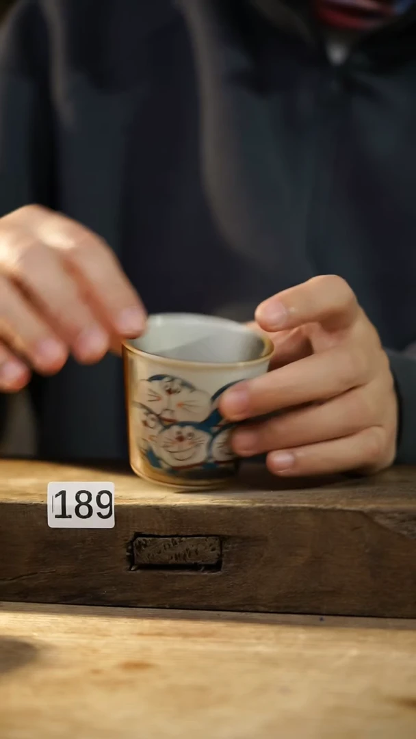 瓷片设计师手作！！！落单设计师系列！！！！手握杯