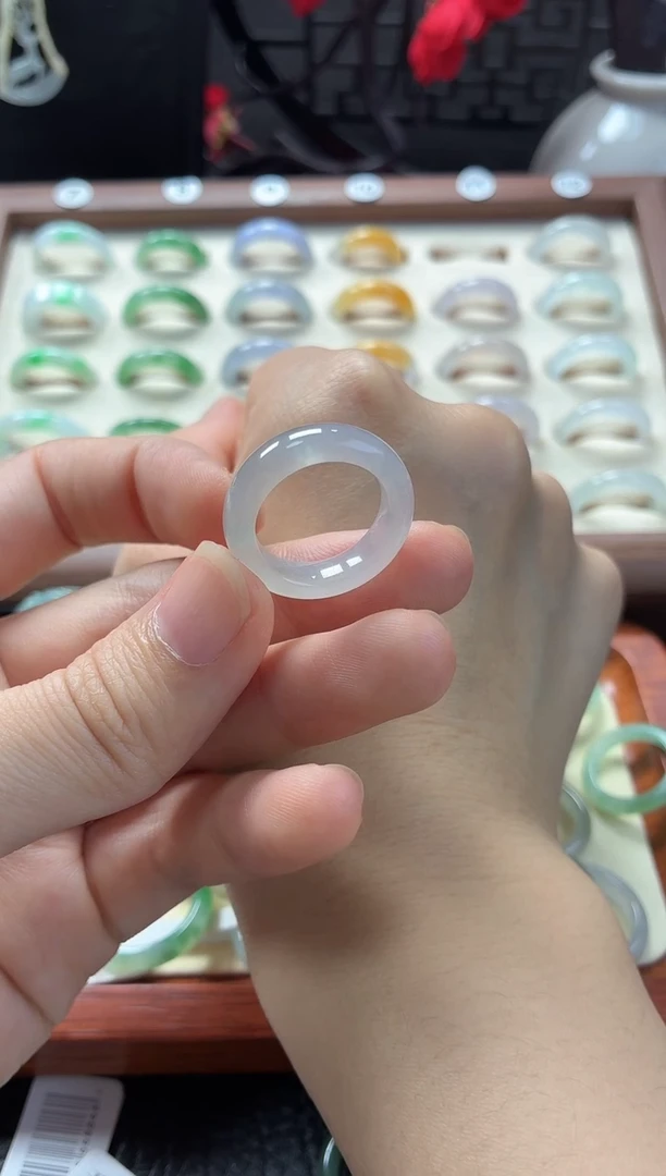 未镶嵌定制翡翠圈口12