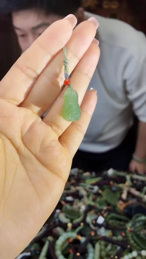 颈饰未镶嵌和田玉多样性发货拍一发一