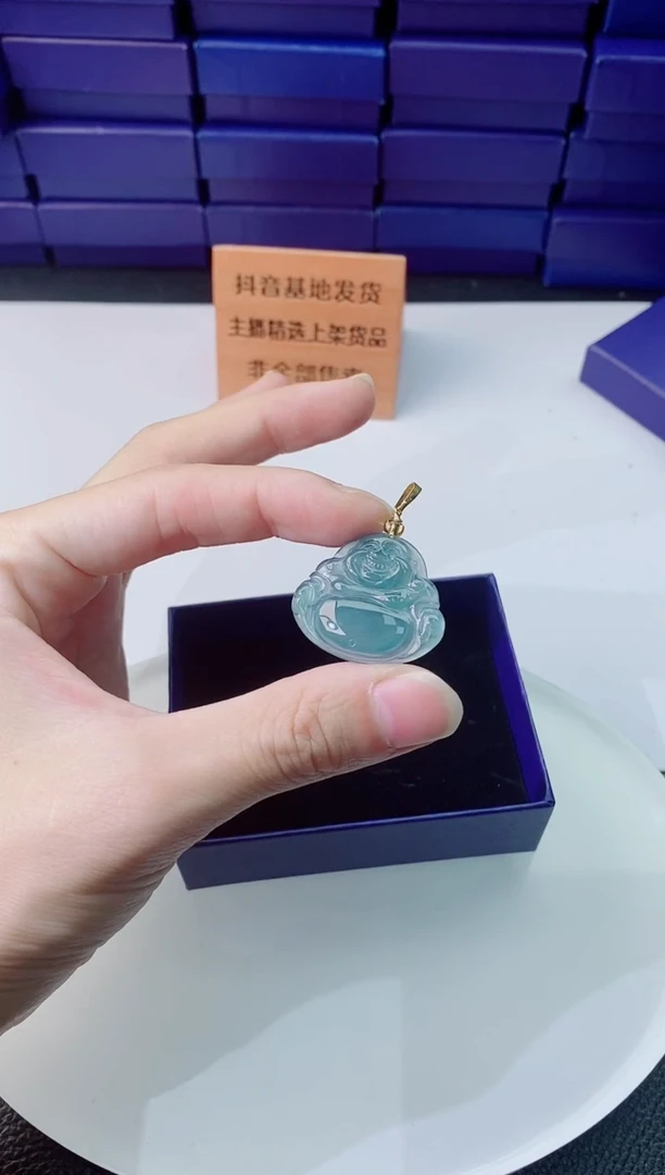 翡翠未镶嵌颈饰1111111111