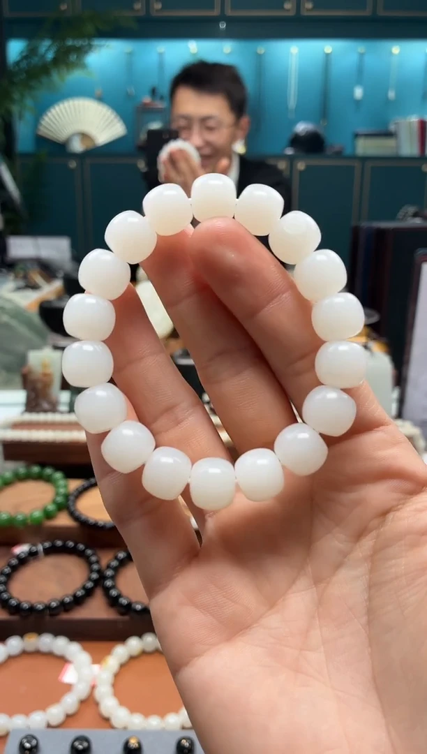 未镶嵌手串和田玉白玉