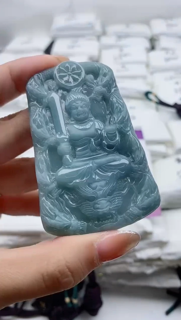 颈饰未镶嵌翡翠8