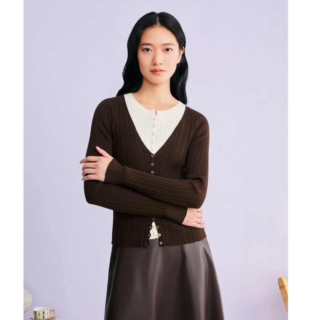 YINER音儿新款优雅羊毛混纺撞色假两件针织衫 8C66106206