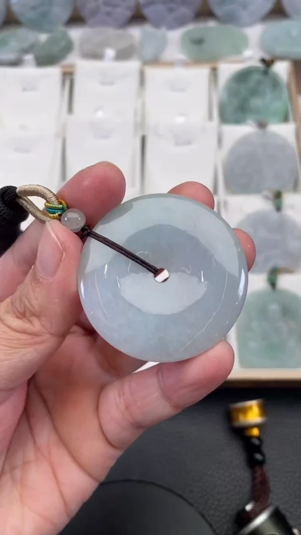 颈饰未镶嵌翡翠天然缅甸翡翠A货237