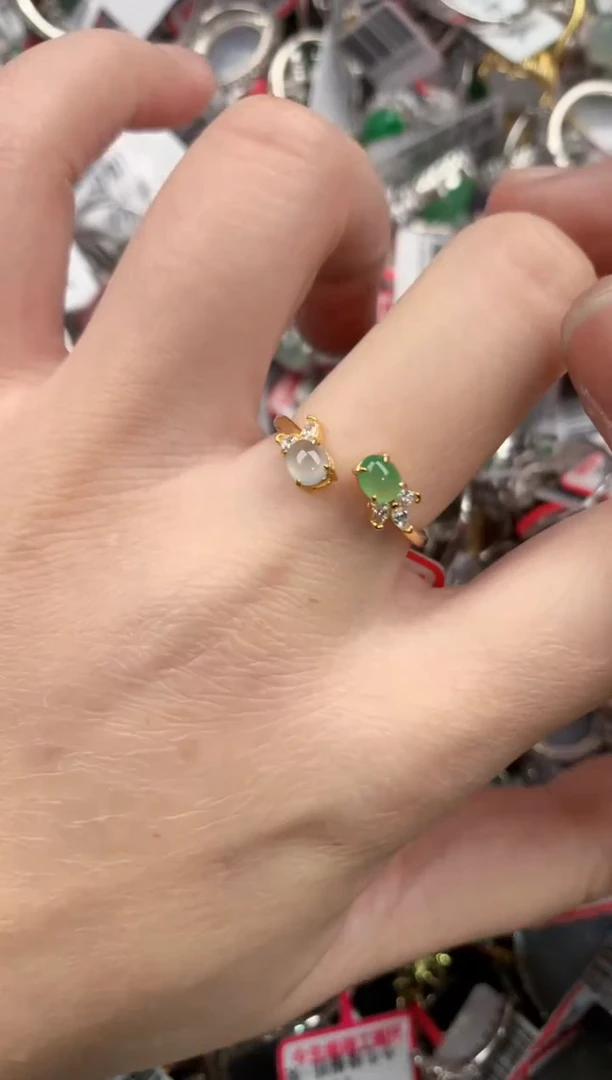 银S925镶嵌戒指翡翠999     10