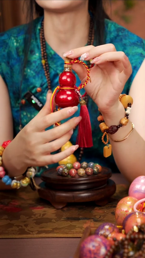 147易林大漆开口小葫芦----178