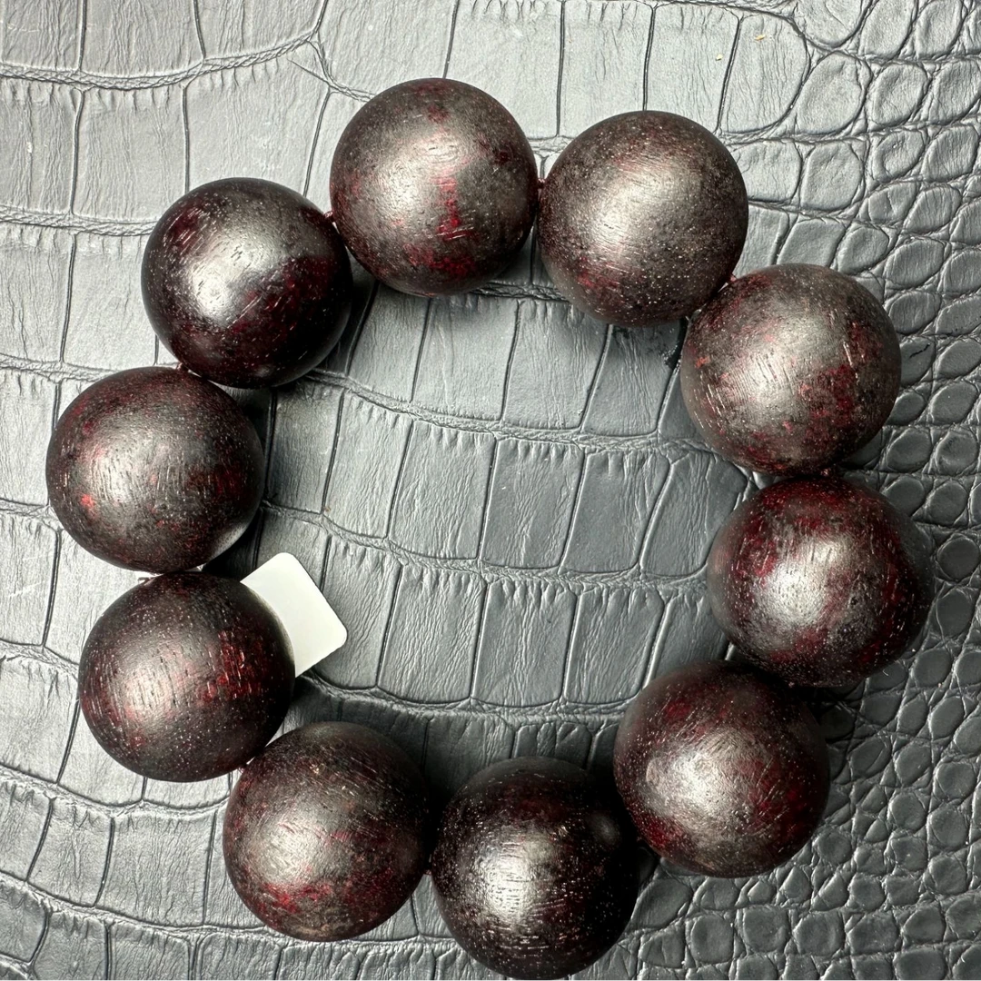 810沉木圆珠手串