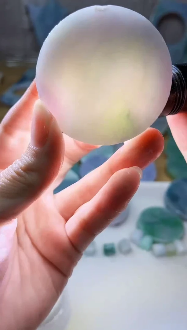 配石翡翠天然翡翠A货 南 190