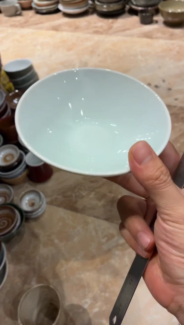 瓷片蔻**见383影青斗笠碗1个