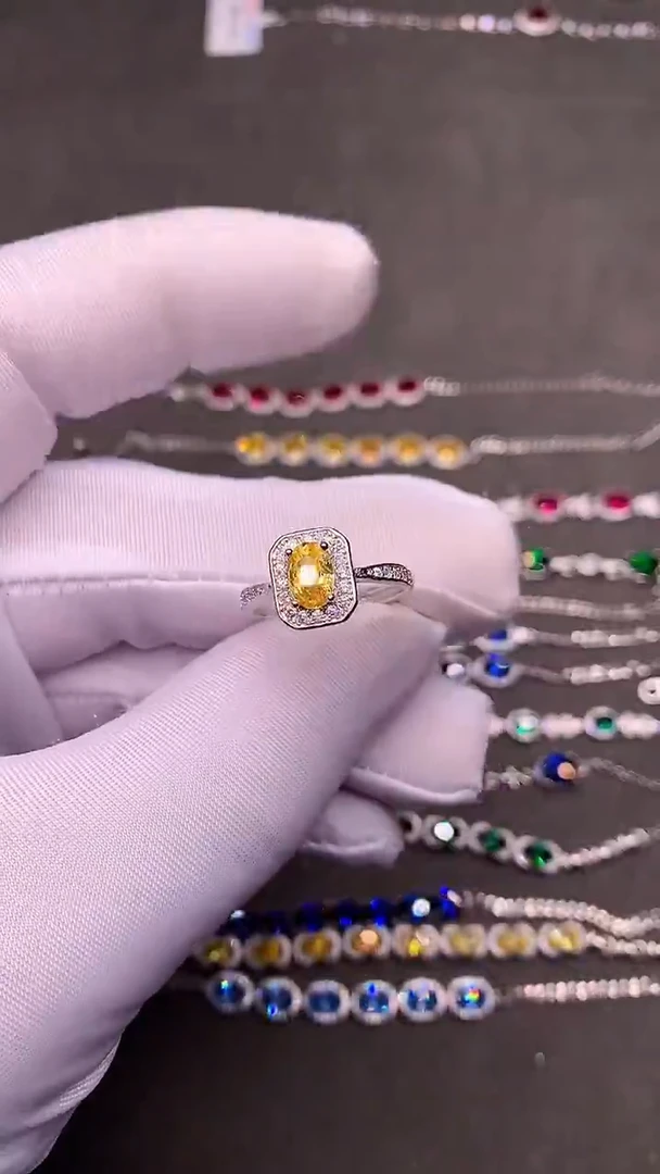 【闪购商品】彩色蓝宝石戒指银S925镶嵌.....