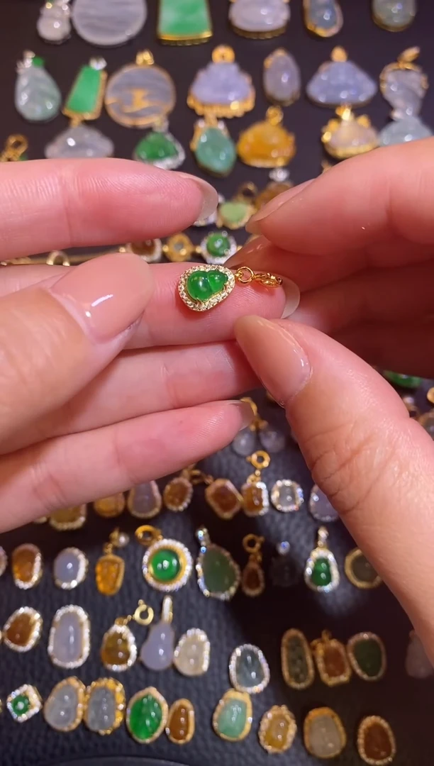 颈饰银S925镶嵌翡翠天然a货翡翠