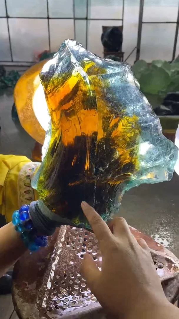 新疆彩石奇石摆件