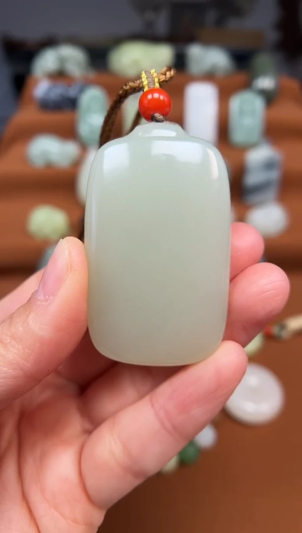 颈饰未镶嵌和田玉平安牌