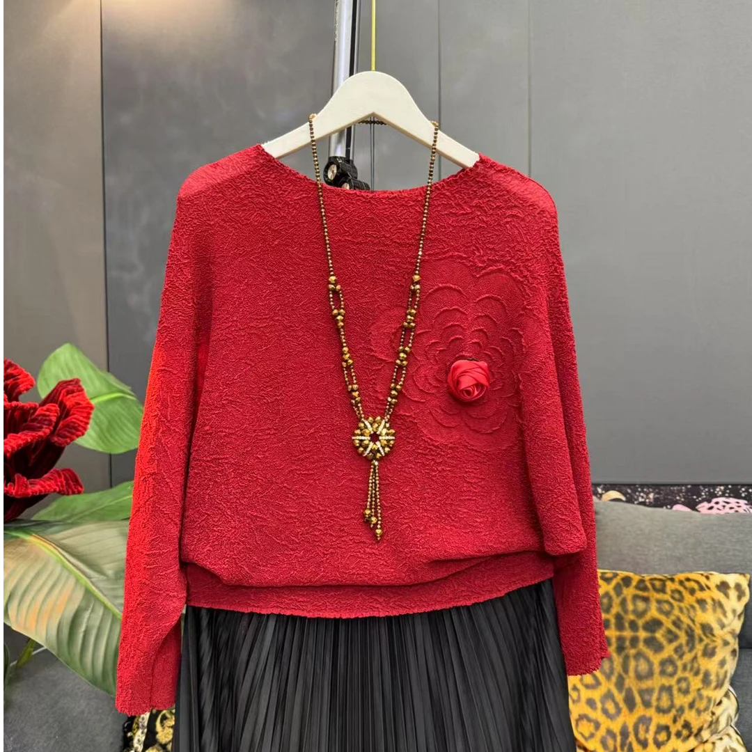 【美添】早春新款 重工玫瑰花 蝙蝠袖褶皱压花工艺纯色T恤衫