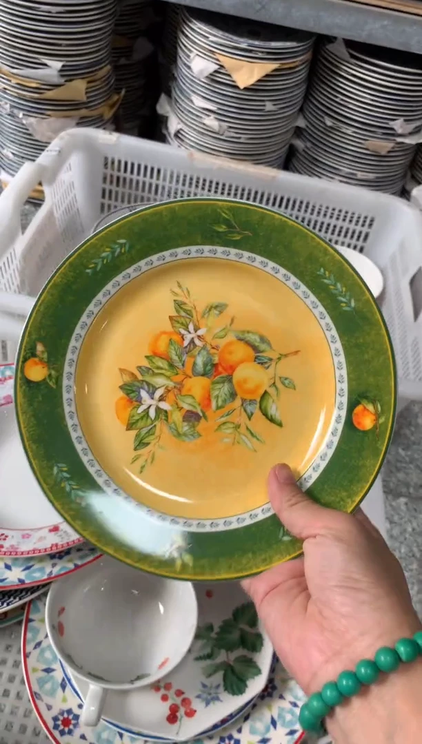 瓷陶瓷尾单CC616微瑕1个样品8寸