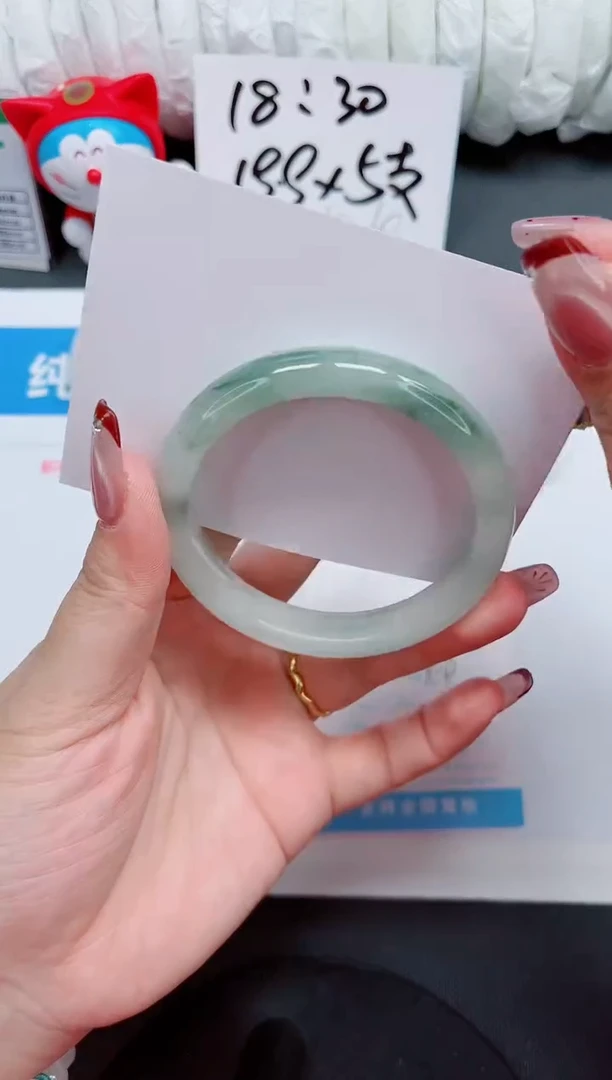 【闪购商品】石英质玉手镯未镶嵌245