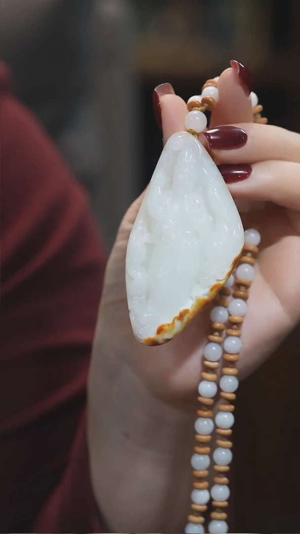 颈饰未镶嵌和田玉观音