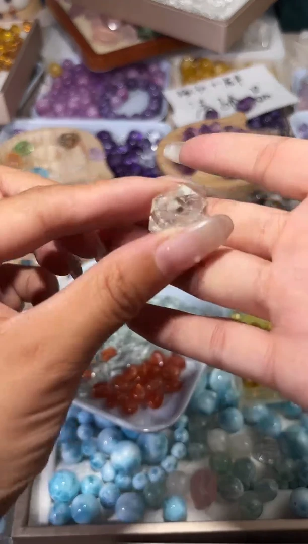 水晶手串未镶嵌C98绿八角一个