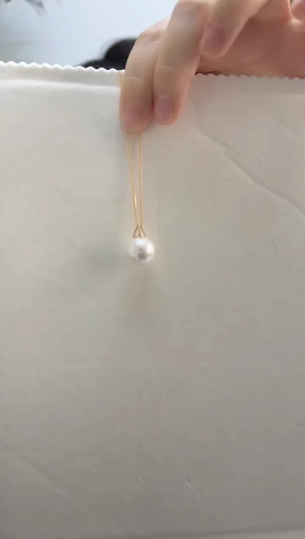 吊坠(赠链)18K金镶嵌淡水珍珠知*知13吊坠vv