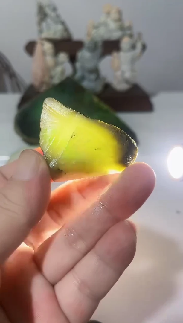未镶嵌摆件翡翠A05