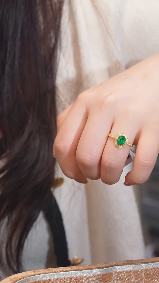 【闪购商品】祖母绿戒指18K金镶嵌（1.2ct）@@Q3172