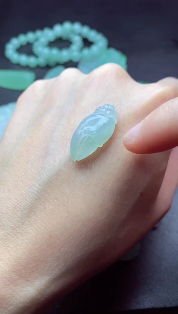 未镶嵌定制翡翠a货翡翠