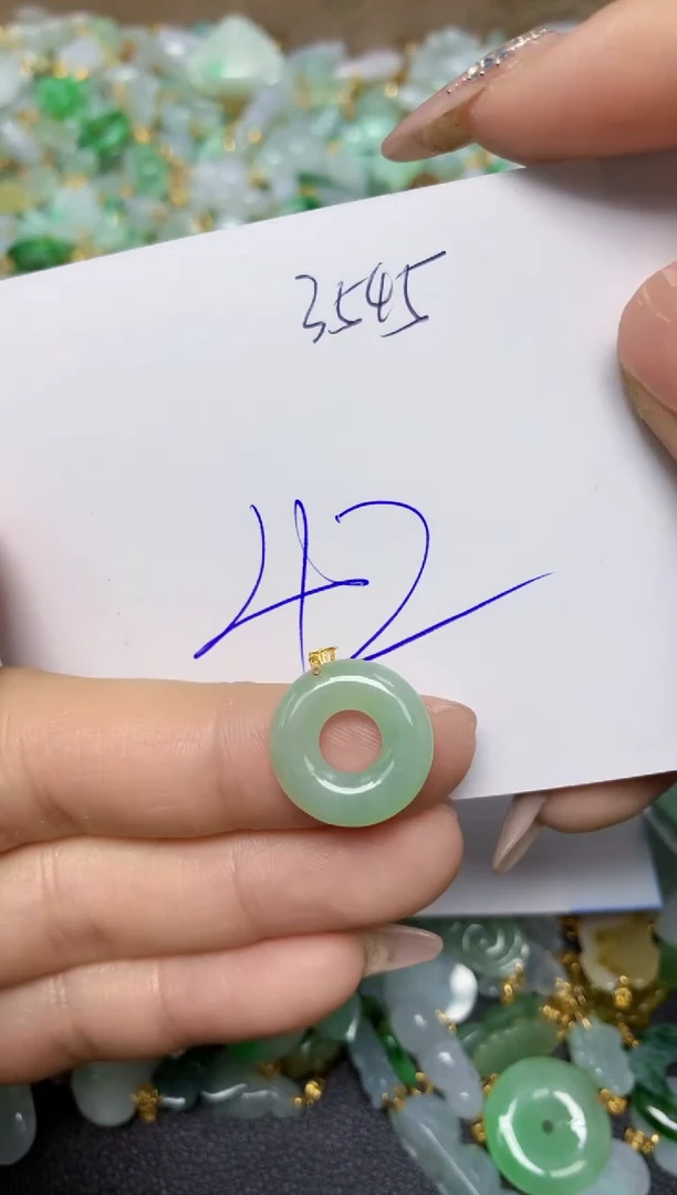 【闪购商品】翡翠挂件18K金镶嵌 天然翡翠A货