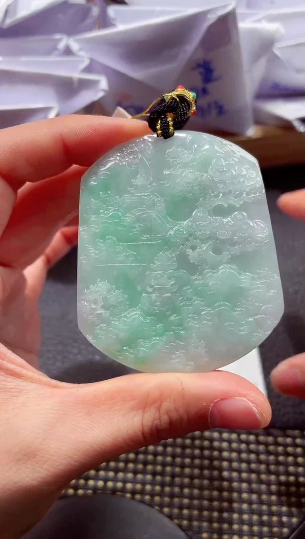 颈饰未镶嵌翡翠000111