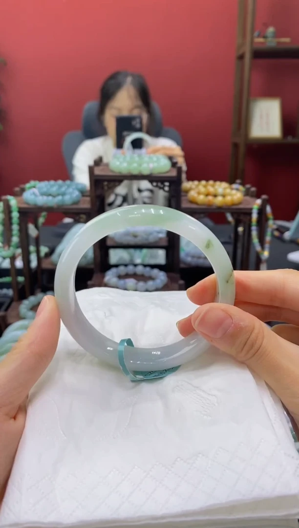 未镶嵌手镯翡翠00006242