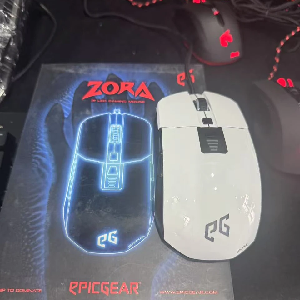 异极 魔拉电竞游戏鼠标全新库存