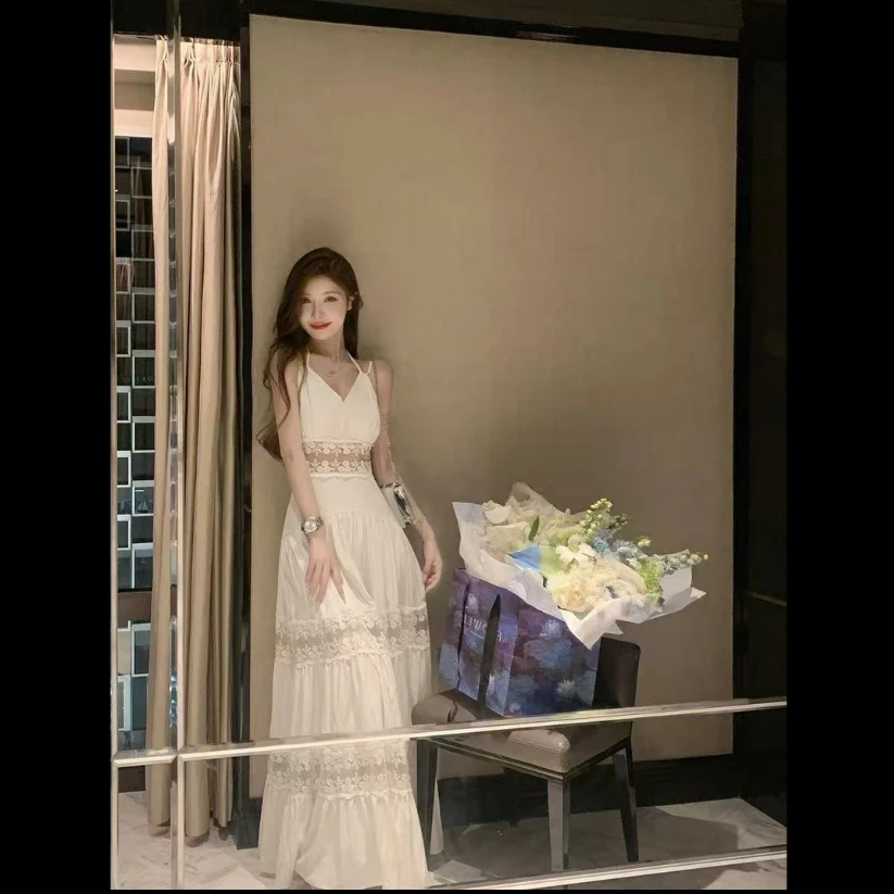 法式蕾丝拼接吊带高腰气质长裙绑带挂脖连衣裙（无胸垫）