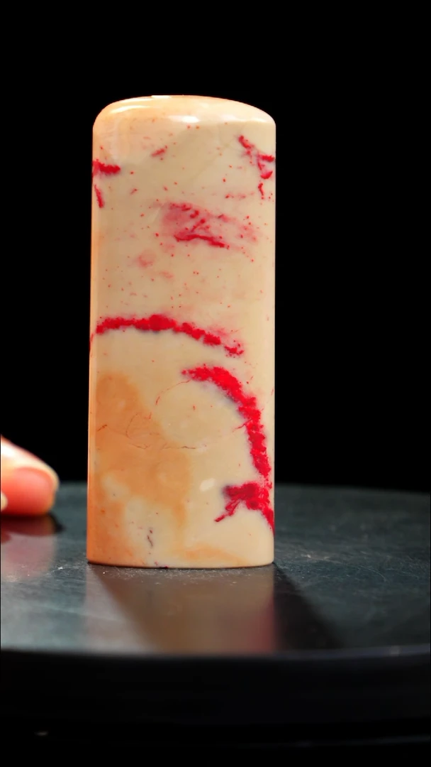 昌化石田黄鸡血石