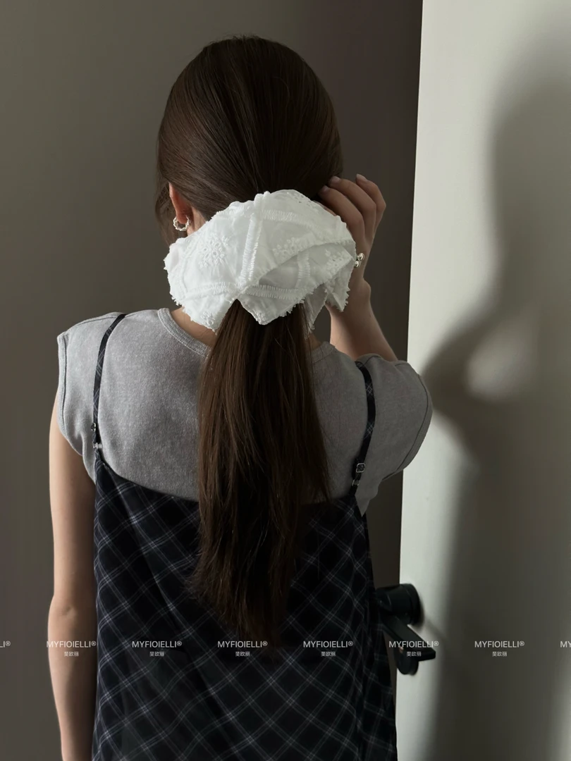 「MyFioielli｣纯欲花朵~东大门高级质感刺绣花朵蕾丝发圈FQ30