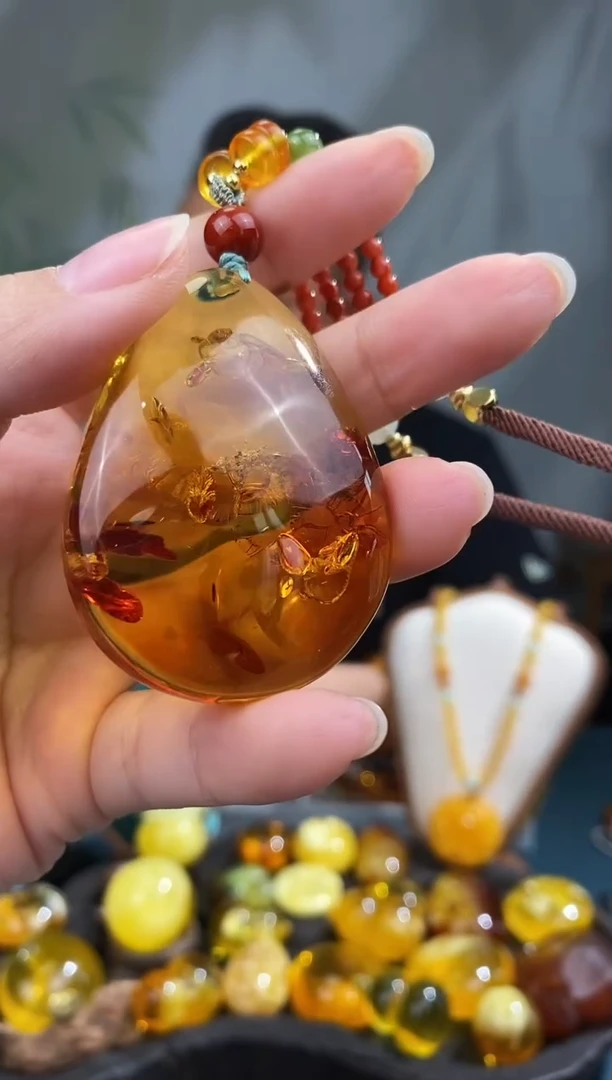 裸石琥珀未镶嵌全国 包邮