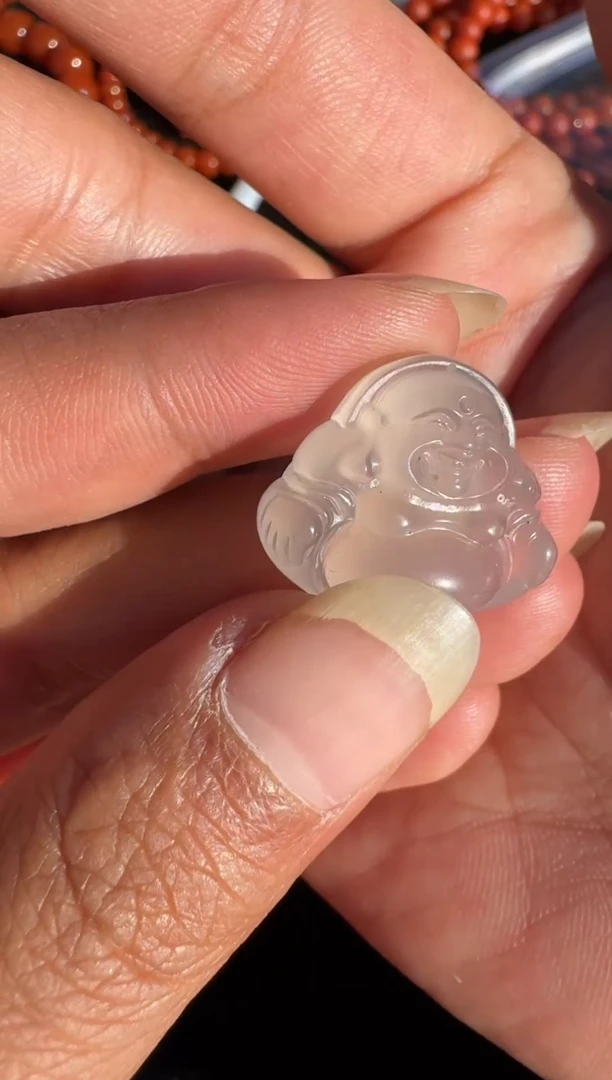 颈饰未镶嵌南红玛瑙原矿无优化 荔枝冻大肚佛吊坠