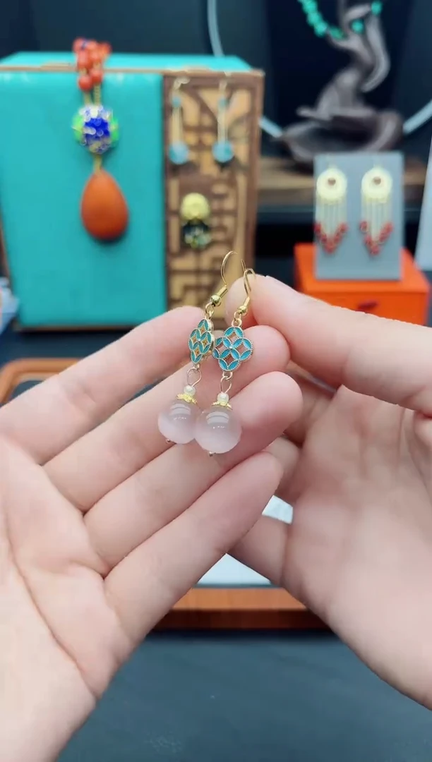 【闪购商品】玛瑙/玉髓耳钉银S925镶嵌201000