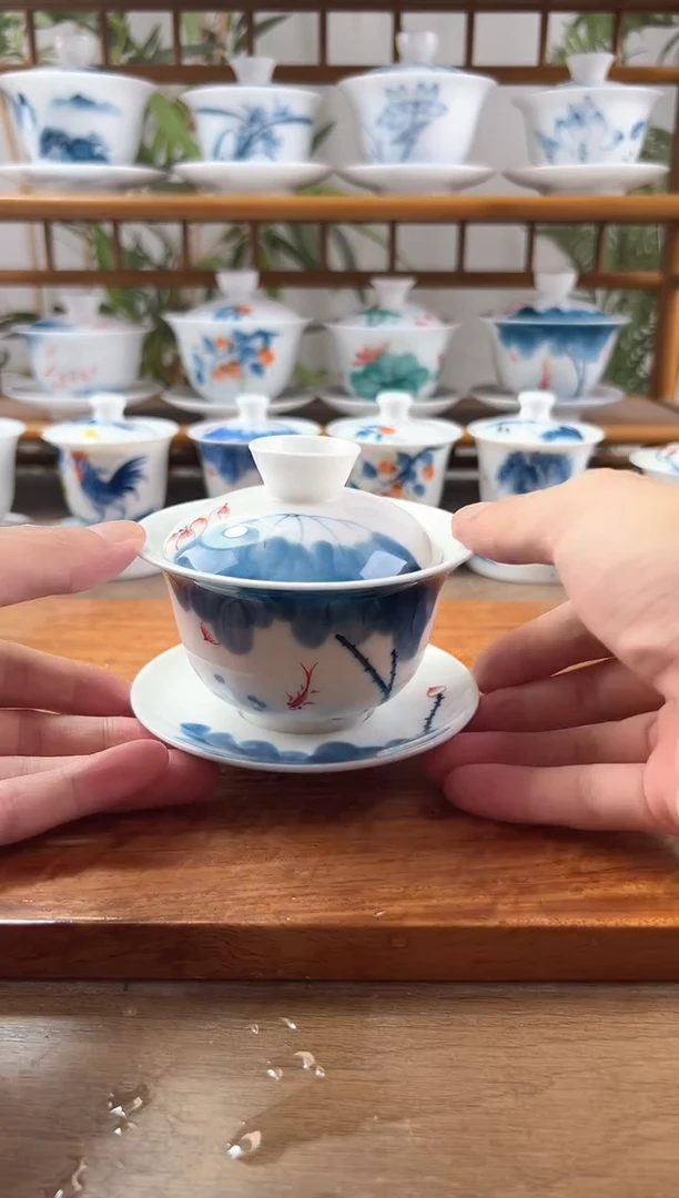 微瑕线条莲180ml三才盖碗