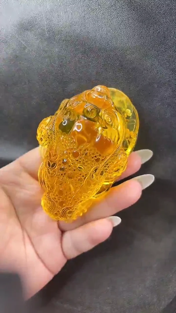 琥珀颈饰未镶嵌吊坠