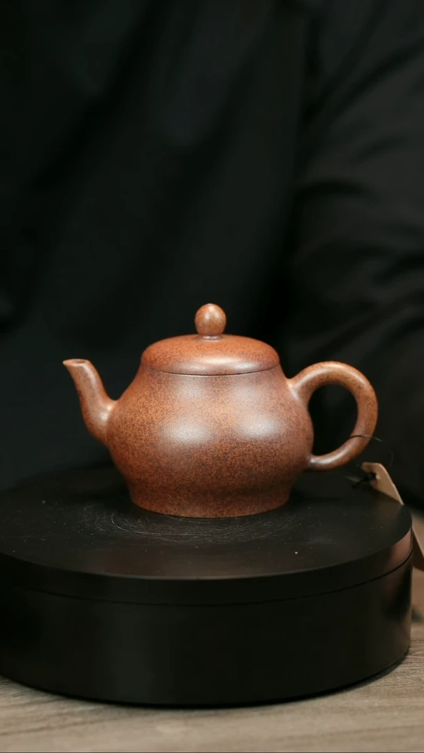 茶壶紫砂用****4H2335赵翠虹天星光素三弯宫灯