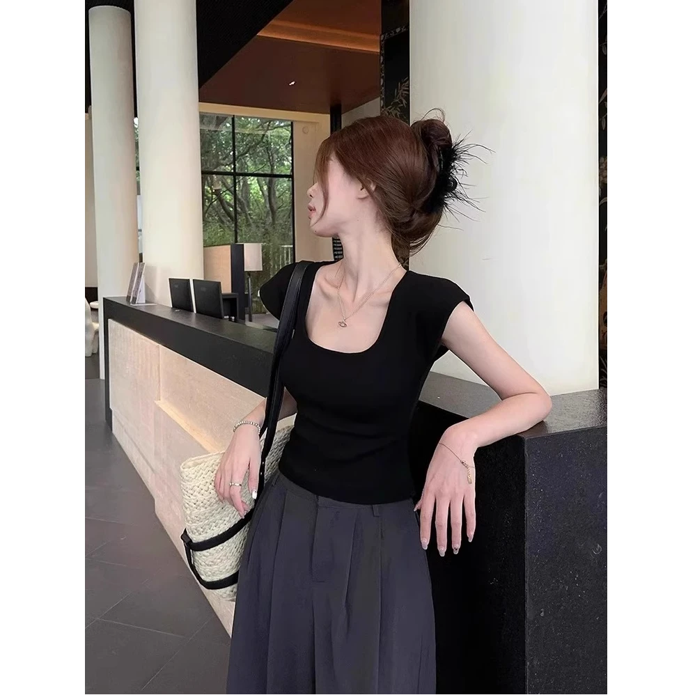 芯娇晴黑色方领短袖针织衫女夏季小个子冰丝薄款t恤修身短款上衣