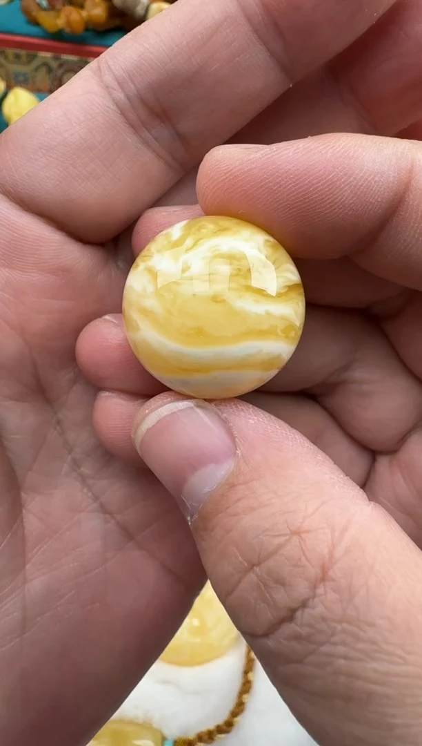 琥珀未镶嵌珠宝奇石24+瓷白虎皮大单珠HZ119