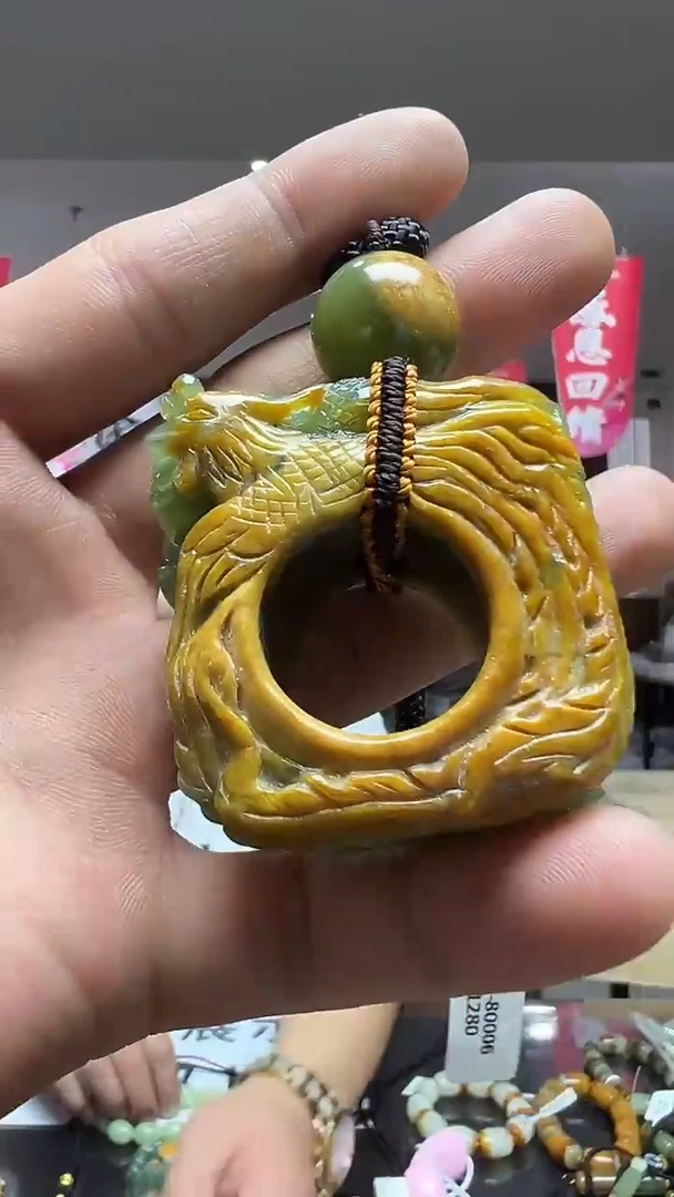 未镶嵌透闪石质玉把件喜****店精品