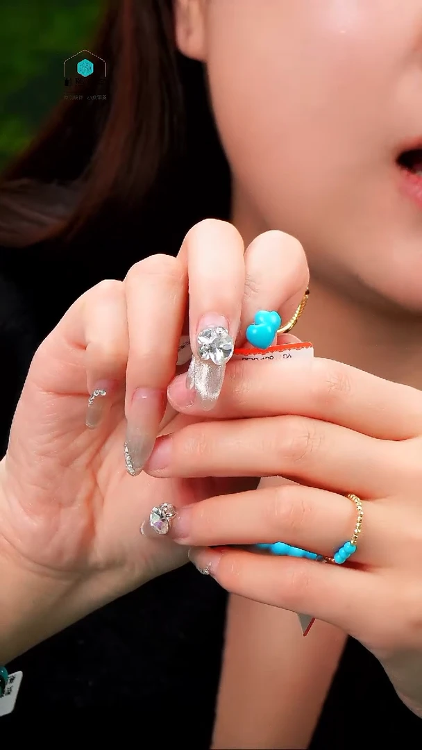 【闪购商品】绿松石耳钉18K金镶嵌发货一件